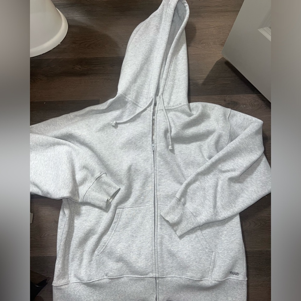 Aritzia Boyfriend Zip Sweatshirt (xL)